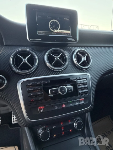 Mercedes-Benz A250 AMG 4MATIC, снимка 15 - Автомобили и джипове - 55341377