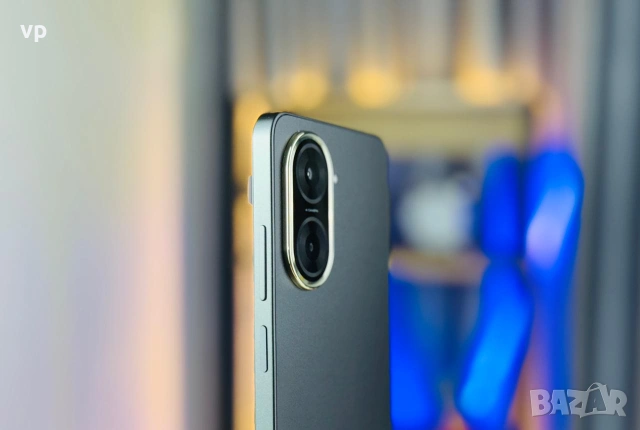 Продавам чисто нов телефон Xiaomi Redmi A5 с 2 години гаранция към Виваком 120Hz 6.88-инчов дисплей, снимка 2 - Xiaomi - 54437951