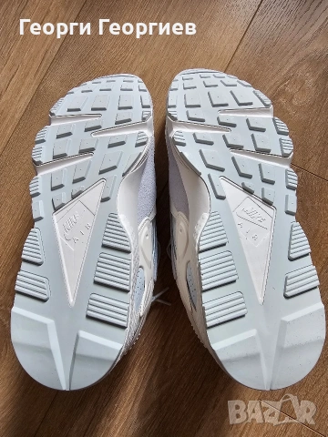 Nike Air Huarache Runner номер 44, снимка 4 - Маратонки - 54503324