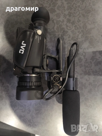 JVC GY-HM100E PRO HD 3CCD, снимка 4 - Камери - 54195023