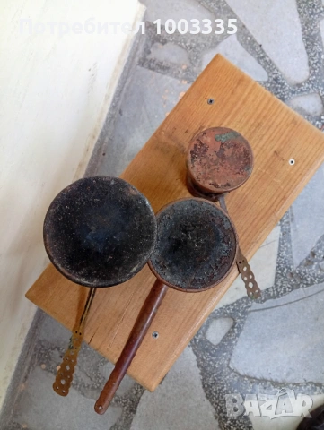 Три стари медни джезвета , снимка 5 - Антикварни и старинни предмети - 54203093