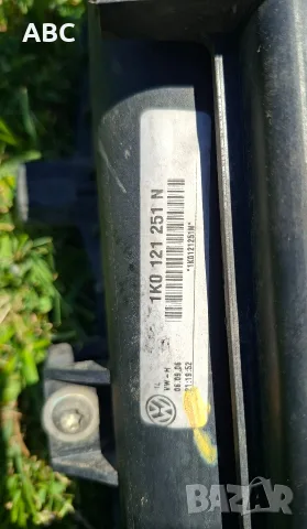 Радиатори + пирки Vw Touran 2.0 tdi , снимка 4 - Части - 55465471