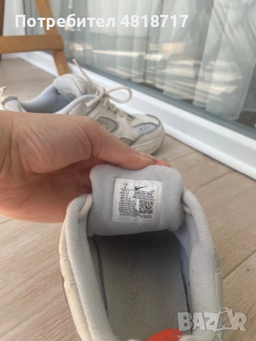 Nike, снимка 4 - Дамски ежедневни обувки - 54439277