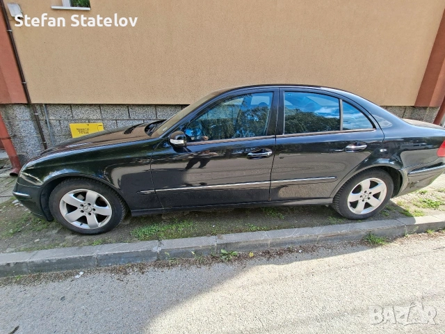 продавам Мерцедес Е 240, снимка 3 - Автомобили и джипове - 54822934