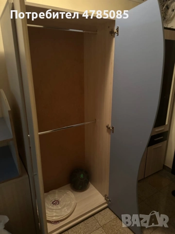 Гардероб, снимка 4 - Гардероби - 54196126