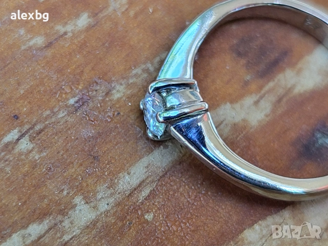 18к Пръстен бяло злато 2g с 0.18ct диамант VS1, снимка 14 - Пръстени - 53440520