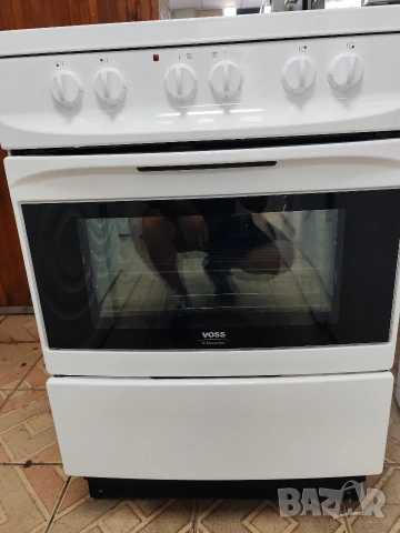 Свободно стояща печка с керамичен плот Voss Electrolux с 2 години гаранция! , снимка 3 - Печки, фурни - 55005540