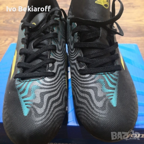 Детски футболни обувки JOMA , снимка 2 - Футбол - 54375313