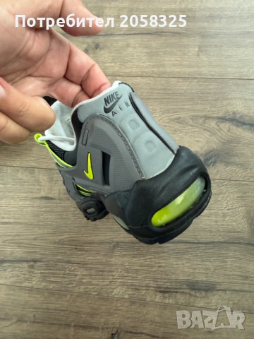 Оригинален! Брутален Nike Air Max 95 NDSTRKT - 40 номер, снимка 3 - Маратонки - 54579227