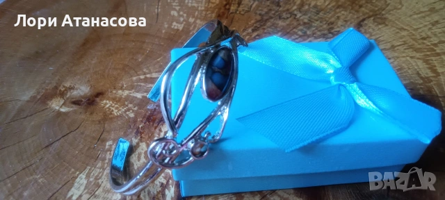 Твърда ефирна гривна с изящен дизайн, снимка 3 - Гривни - 54003284