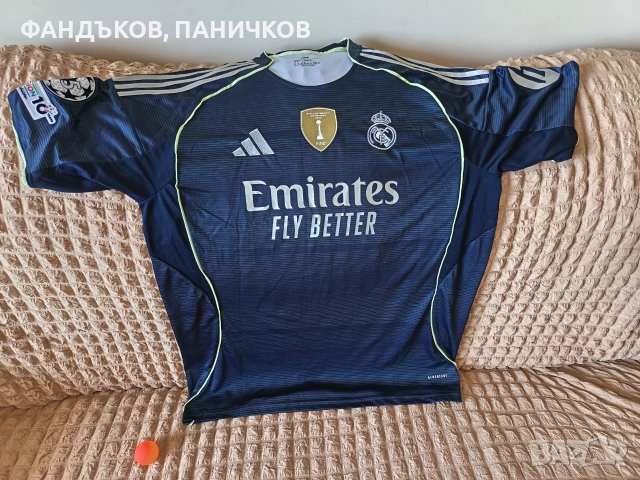 Продавам чисто нова оригинална фланелка на Реал Мадрид, размер 3ХЛ, но отговаря на 2ХЛ. , снимка 3 - Спортни дрехи, екипи - 55240120