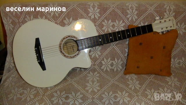 Продавам акустична китара CAWBOY3810 HIGH - QUALITY