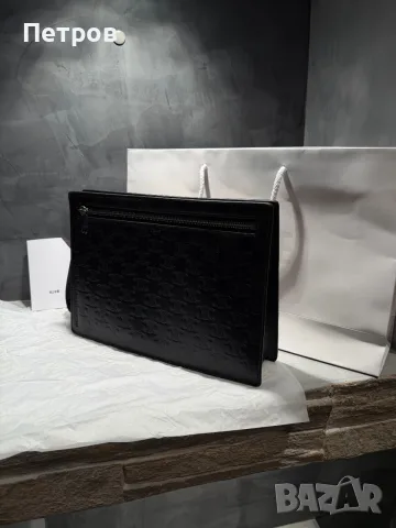 100% Оригинален Celine Clutch Bag – като нов, Monogram