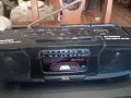 Радио касетофон работи си на радио , снимка 1