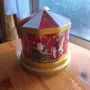 Метална музикална кутия от Англия с Коледни мотиви, снимка 2