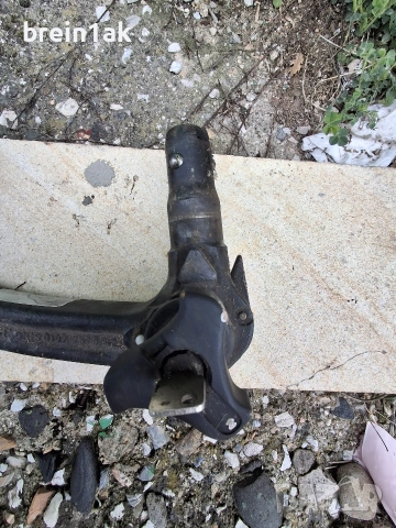 Теглич Мерцедес С-СLASS (W203), снимка 2 - Части - 54026429