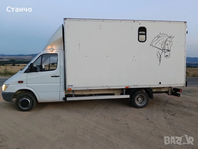 Продавам камиона. В много добро състояние е., снимка 3 - Бусове и автобуси - 55250751
