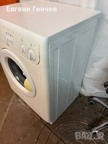 Пералня Indesit 4 кг използвана, снимка 4 - Перални - 54855547