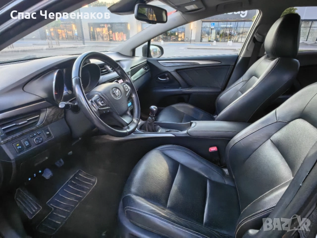 Тойота Авенсис 2.0 D4D ГЕРМАНИЯ, снимка 17 - Автомобили и джипове - 54596976