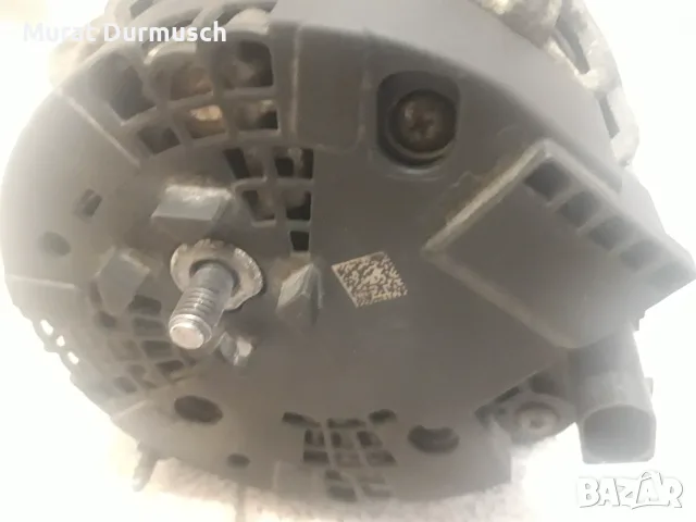 Генератор/Алтернатор VW 04L903023L, снимка 2 - Части - 55378501