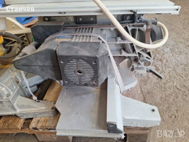 Професионален потапящ циркуляр Virutex TM72C + Диск за Алуминий (300 мм), снимка 2 - Циркуляри - 55677285