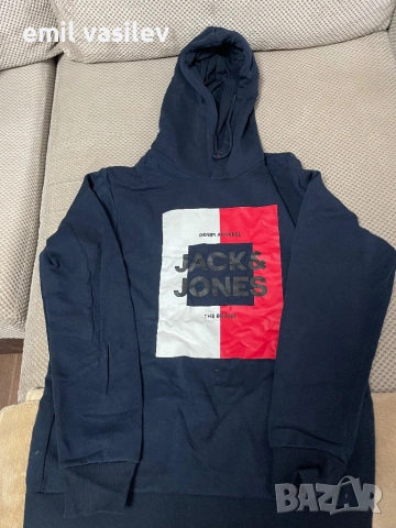 Продавам худи на Jack Jones