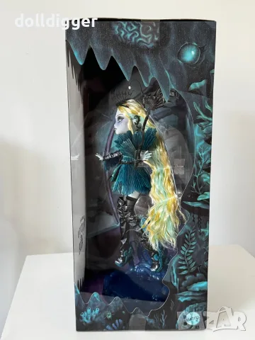  Monster High Skullector Ghouls Rule Lagoona Blue Doll SDCC, снимка 5 - Кукли - 55616235