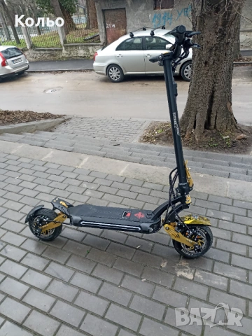 Продавам тротинетка Vsett 10 lite, снимка 4 - Скутери и тротинетки - 54803747