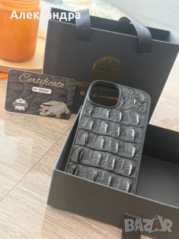 Черен калъф за iPhone 16 PRO крокодилска кожа, снимка 2 - Калъфи, кейсове - 54136443