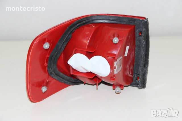 ✔️НОВ десен стоп Audi 80 B4 седан (1991-1996г.) 893945222, снимка 4 - Части - 54600584