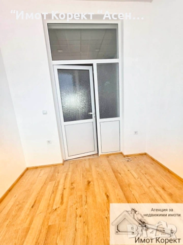 Имот Корект дава под наем Офис, Идеален център , снимка 2 - Офиси - 54128334