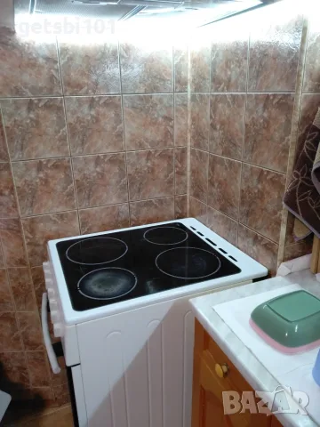 Кухненска печка с фурна и керамични котлони, снимка 3 - Печки, фурни - 55554816