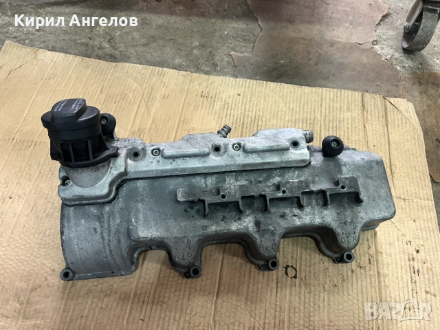 Капака на дясната глава за Mercedes 3.2i W203 W208 W209 W163 (M112)