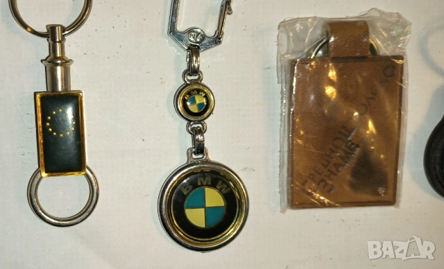 14 броя Ключодържатели (BMW, Opel, Lada, банки), снимка 6 - Колекции - 54398550