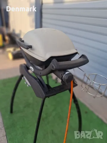 Газово Барбекю Weber Q 1000, снимка 3 - Барбекюта - 55425245