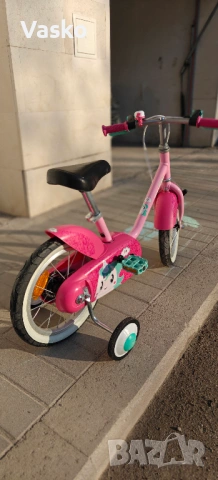Продавам детски велосипед Btwin unicorn 500 14", снимка 2 - Коли, камиони, мотори, писти - 54239682