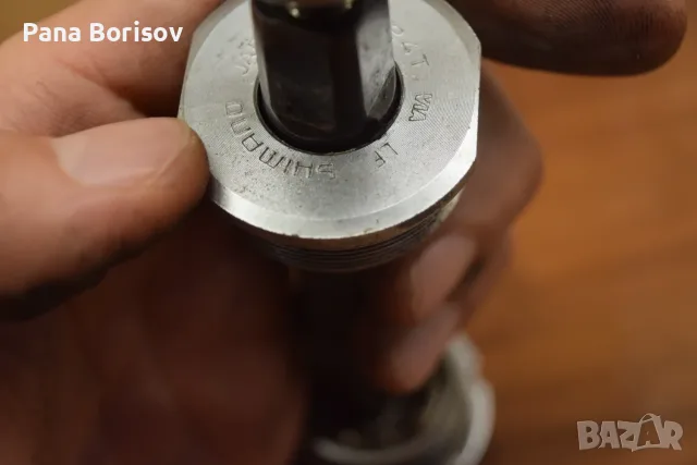 Ретро Шосейно Средно Движение Shimano , снимка 5 - Части за велосипеди - 55539215