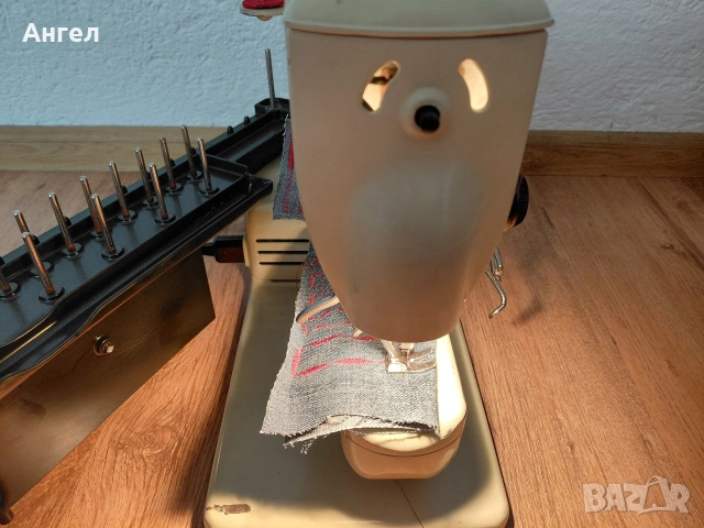 Шевна машина BERNINA 530 record , снимка 7 - Шевни машини - 36919873