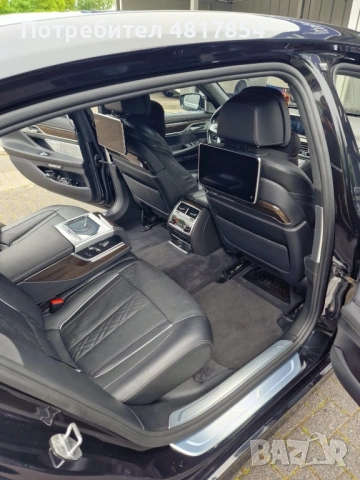 BMW 750Li G12 | Luxury Line, снимка 14 - Автомобили и джипове - 54424642