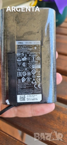 Оригинално зарядно за Dell 65w , снимка 2 - Кабели и адаптери - 54978495