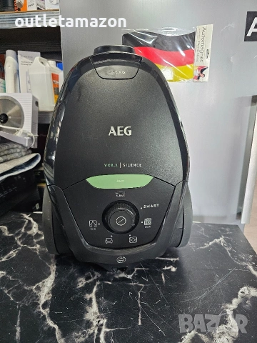 Прахосмукачка AEG VX82-1-ÖKO с торба , снимка 2 - Прахосмукачки - 54517008