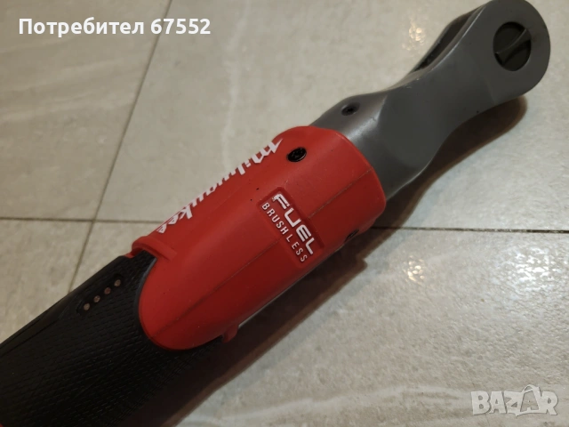 Безчеткова тресчотка Milwaukee M12 FIR35. 75 нютона, 3/8 глава . Само тяло. Цена: 109€ (крайна), снимка 6 - Други инструменти - 54749009