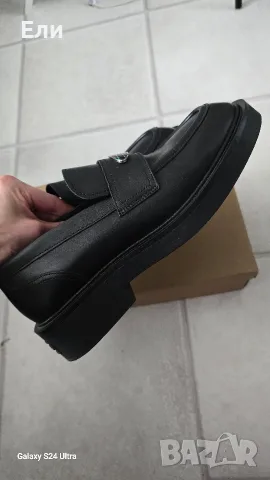 Tommy Hilfiger 41 номер , снимка 3 - Дамски ежедневни обувки - 55646022