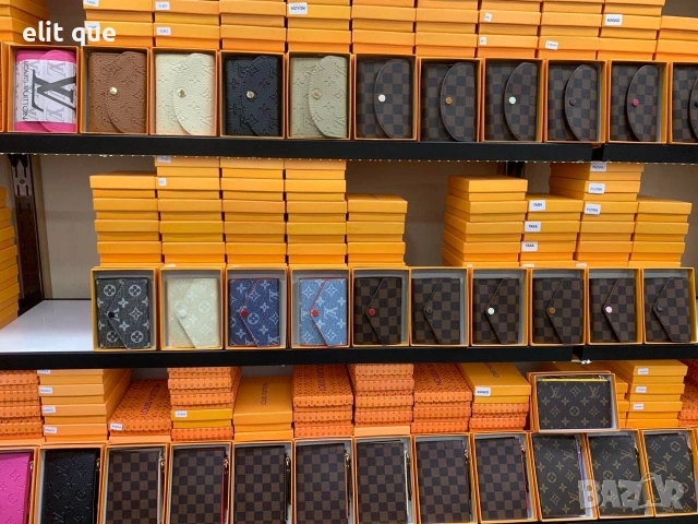 портмонета в кутия Louis Vuitton Karl legenfeld guess prada mcm Gucci Karl legenfeld , снимка 2 - Портфейли, портмонета - 55237169