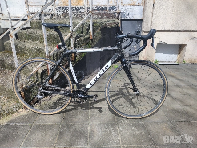 Карбонов gravel Circle Sector