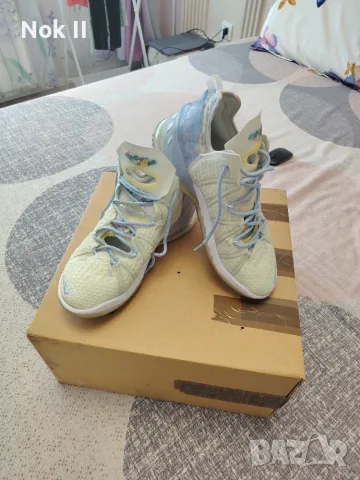 NIKE маратонки 42.5 43 номер
