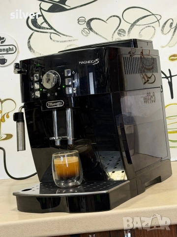 Кафемашина кафе автомат delonghi magnifica S с гаранция