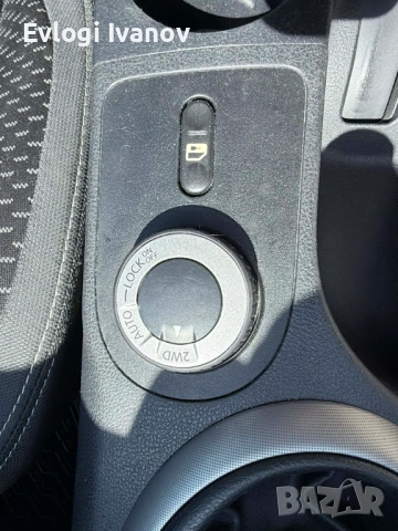Nissan Qashqai 2.0 PANORAMA, снимка 10 - Автомобили и джипове - 54560153