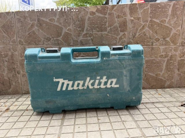 Саблен трион Makita JR3051T, снимка 7 - Триони и циркуляри - 54390411