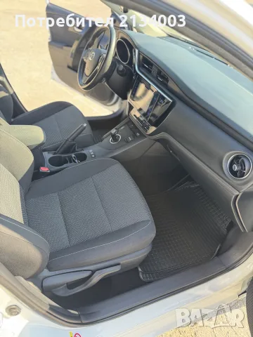 Toyota Auris 1.8 Hybrid 2018г Гаранция , снимка 14 - Автомобили и джипове - 55466012